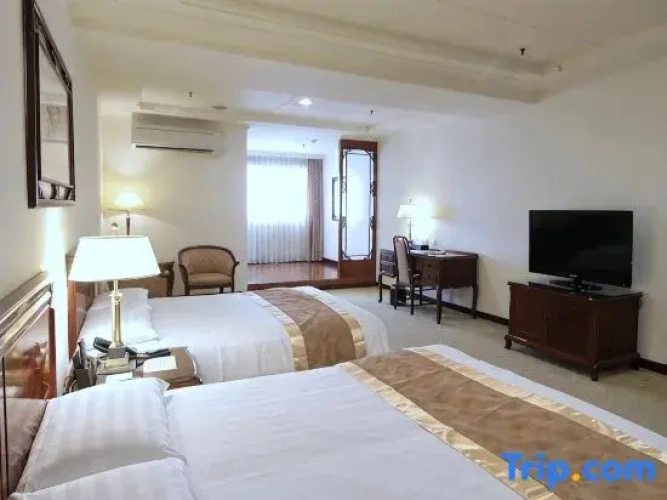 Classic Quadruple room