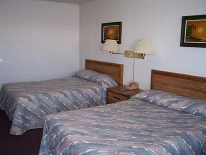Passport Inn Lamar