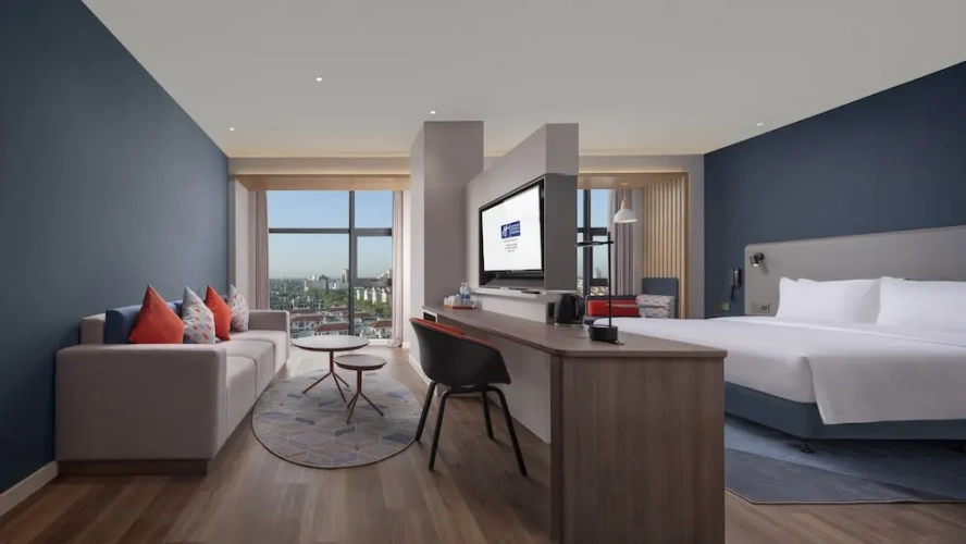 Double Suite