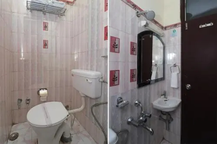 OYO 27891 Hotel Binsar Rooms