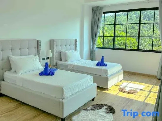 3 Bedrooms Villa