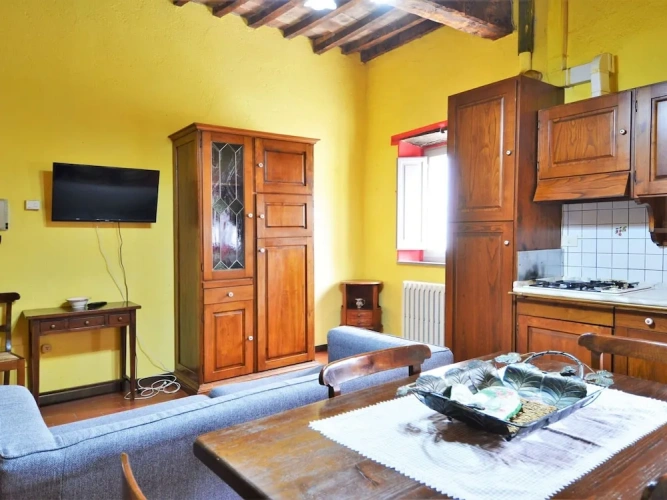 3 Bedrooms Classic Apartment