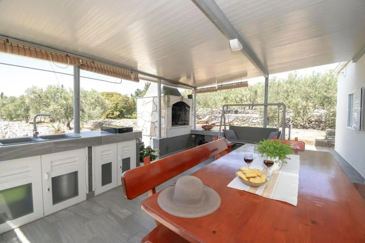Holiday House Roza