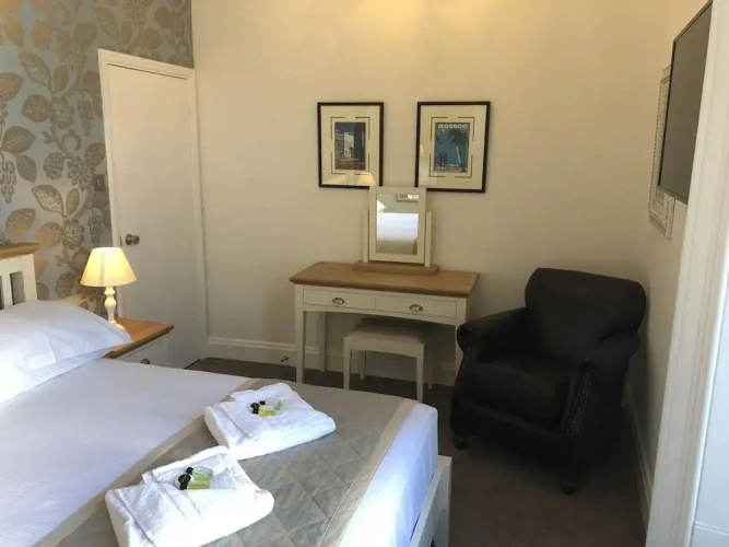 Almorah hotel