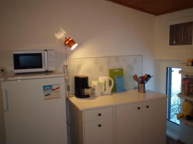 Standard Triple room with garden view