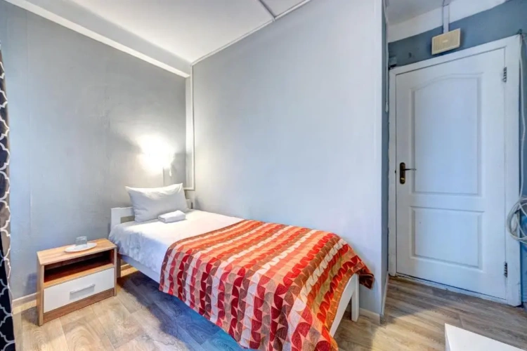 Standard Twin room with balcony