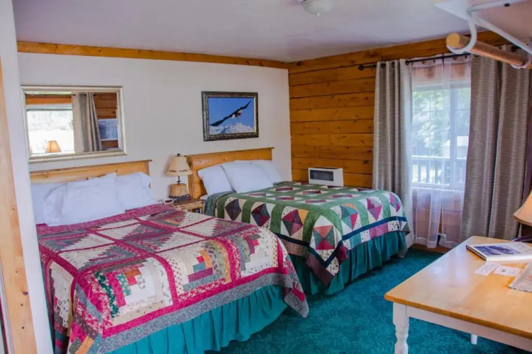 Homer Floatplane Lodge