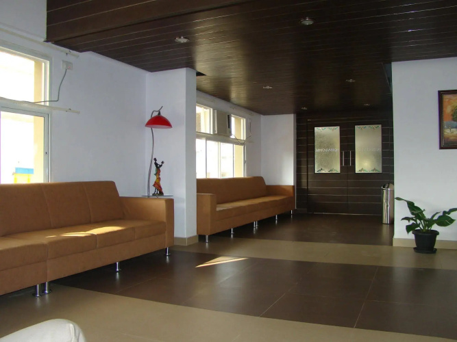 Grand Bee Hotel