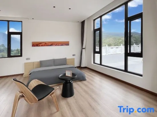 Double Suite with mountain view