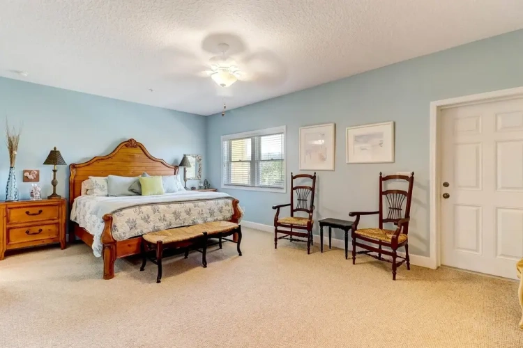 3 Bedrooms Standard room with balcony