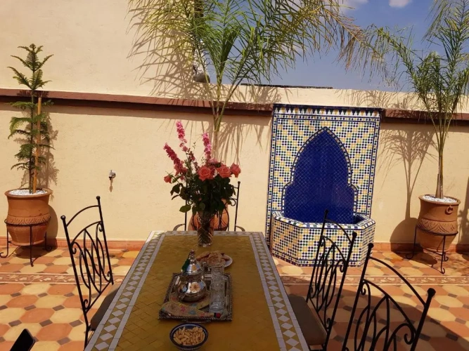 2 Bedrooms Cottage