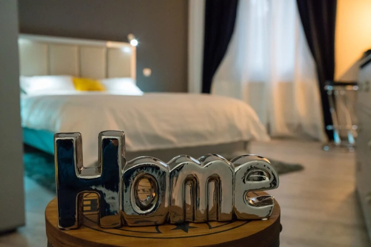 Luxury Old Town Apartment