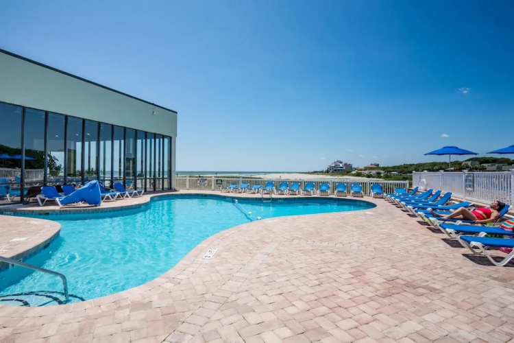 Sands Beach Club #727 Ocean Front