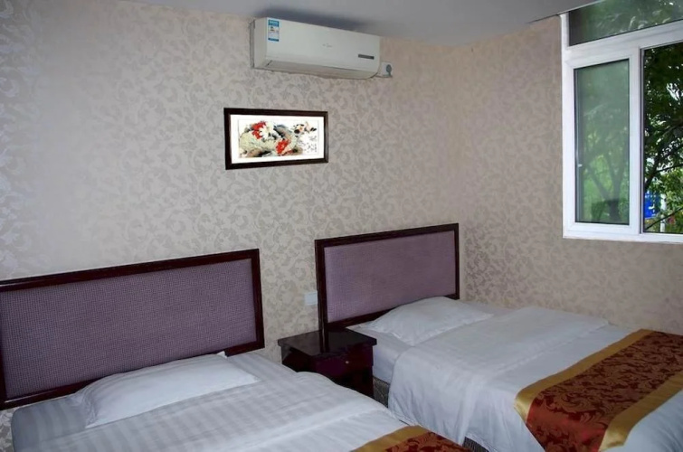 Hongnan Hotel