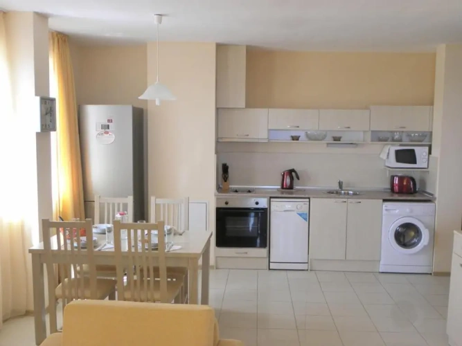 1 Bedroom Apartment
