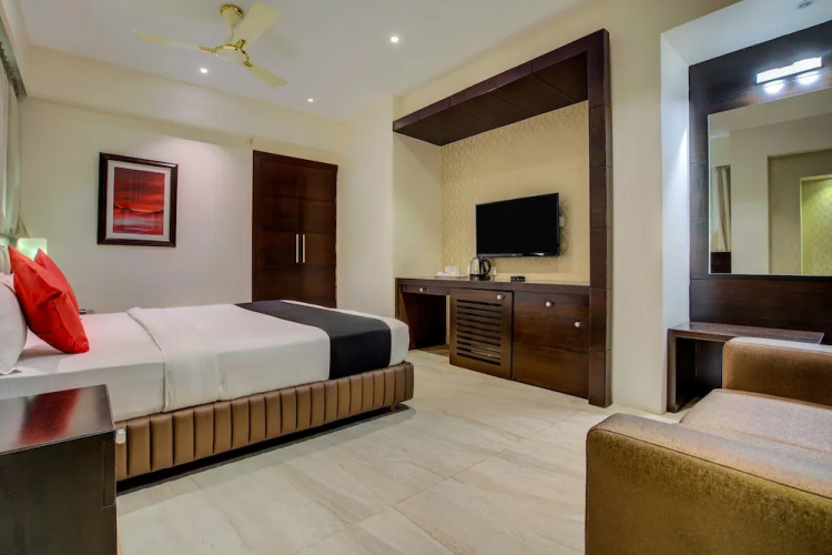 Capital O 16172 Hotel Radiant