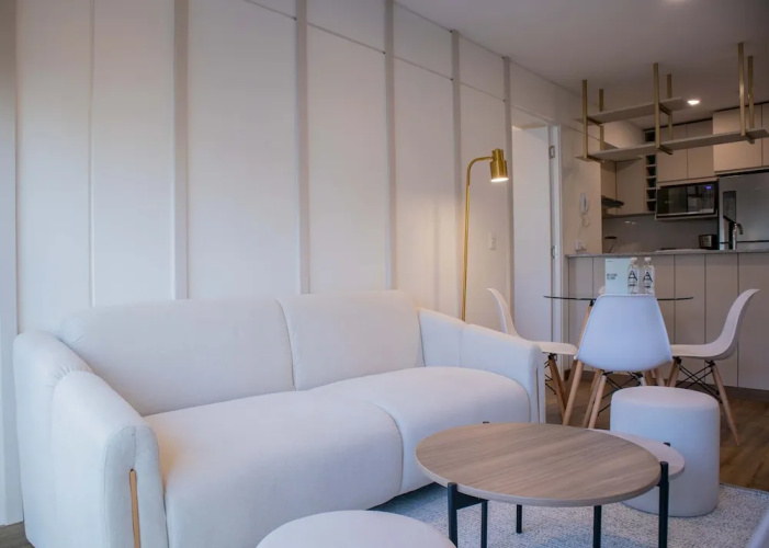 w Amazing 2BR w Balcony in San Isidro
