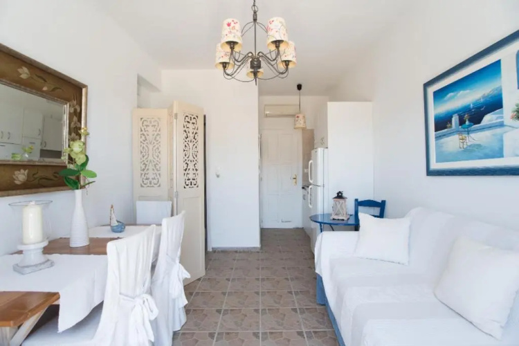 Beautiful house for 3 people with amazing view