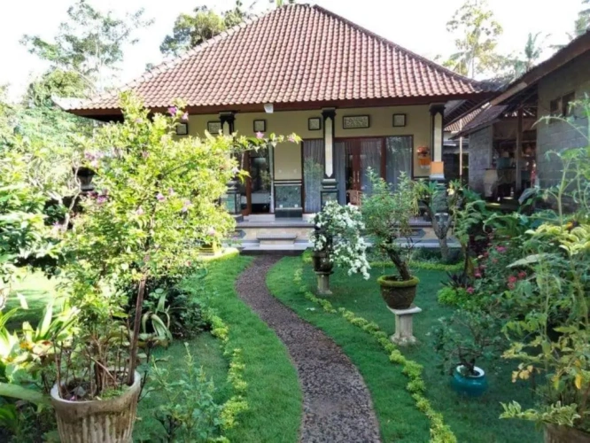 Standard Double room with garden view
