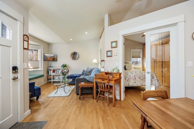 Bungalow