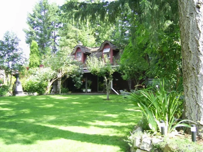 1 Bedroom Cottage