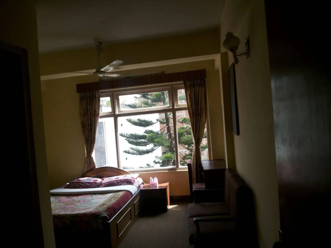 Hotel Discovery Inn