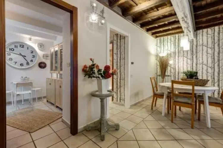 Trevi Fountain Apartment