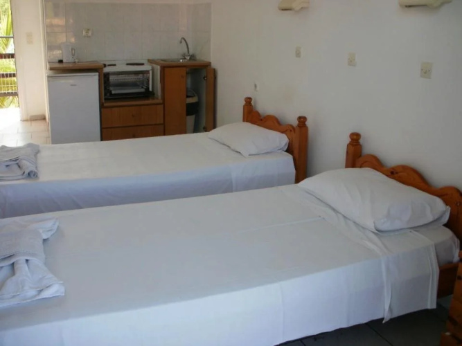 Adonis Apartments