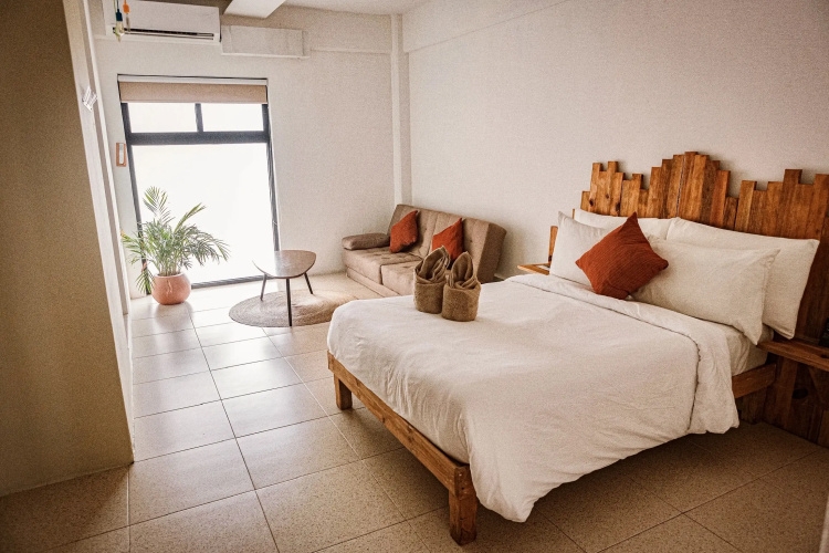 Nomads Hotel, Hostel & Rooftop Pool