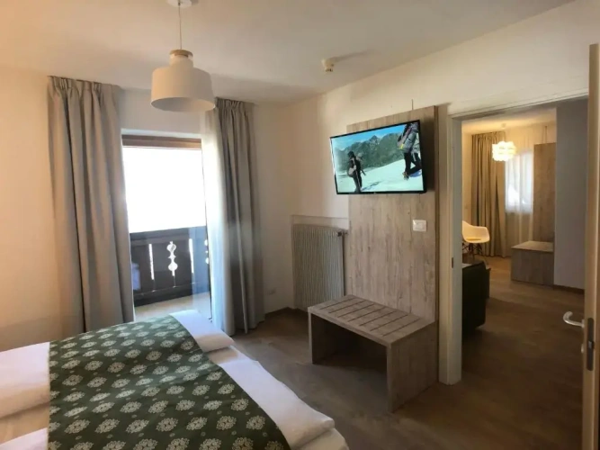 Deluxe Double Suite