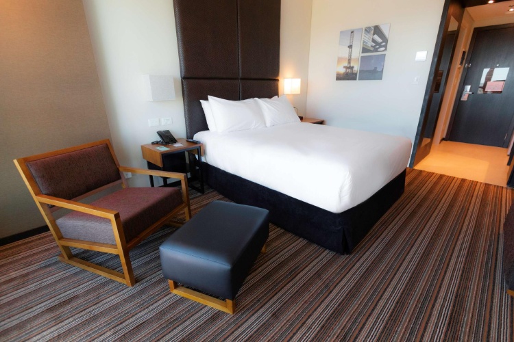 Standard Double room with city view