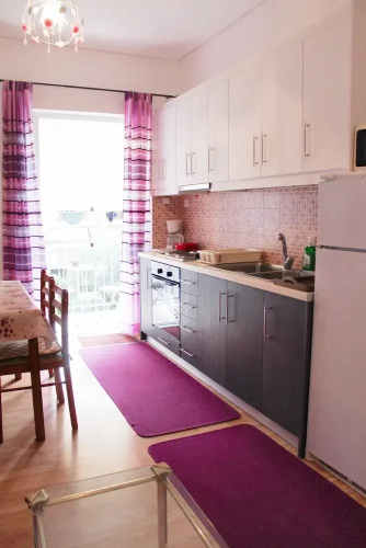 Santa Barbara s Cute Apartment