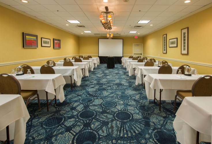 Best Western Plus Strongsville Cleveland photo 23