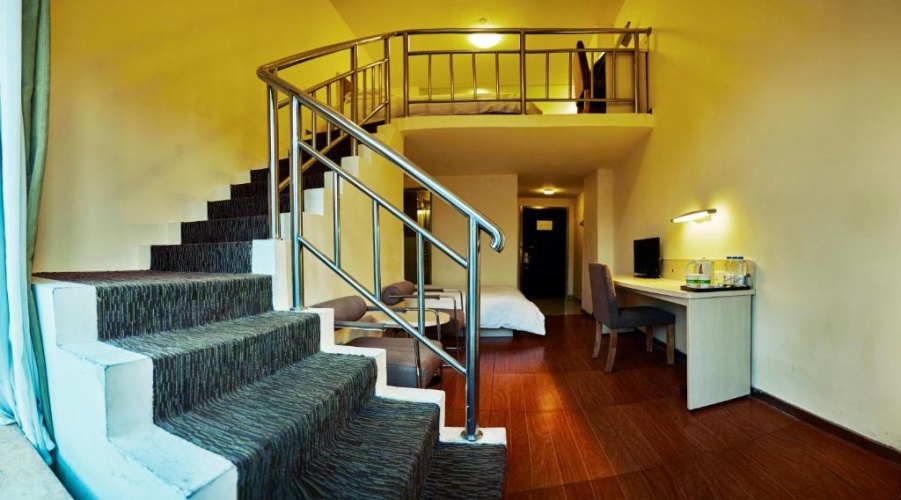 Standard Family room