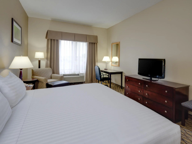 Holiday Inn Express Charles Town by IHG