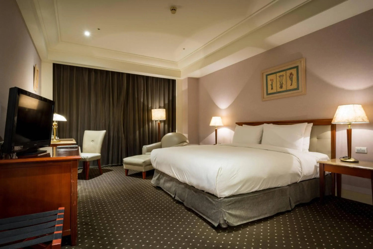 Grand View Hotel