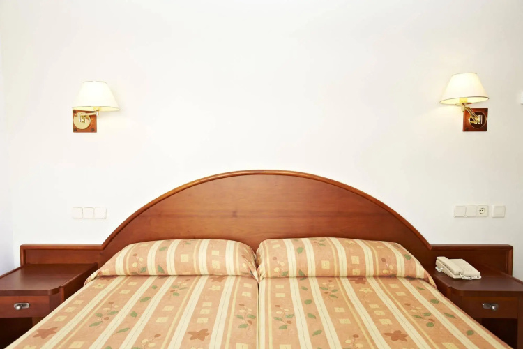 Universal Hotel Aquamarin