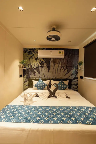 Click Hotel