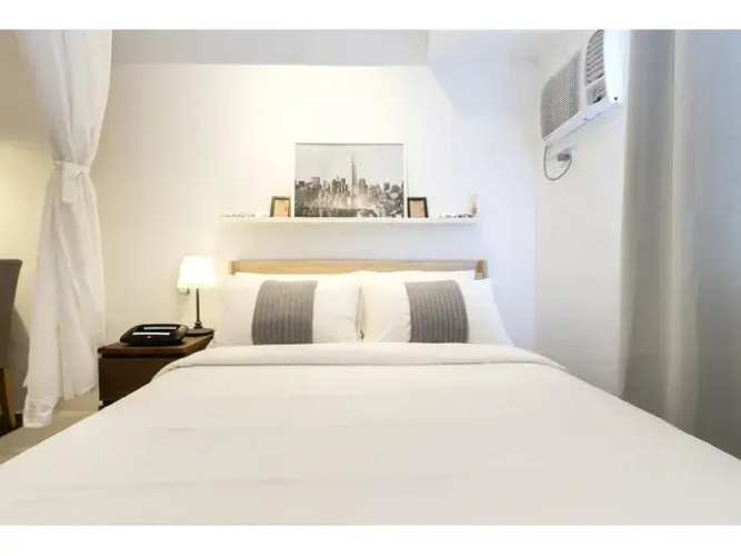 Luxury Scandinavian Studio @ The Pearl Place