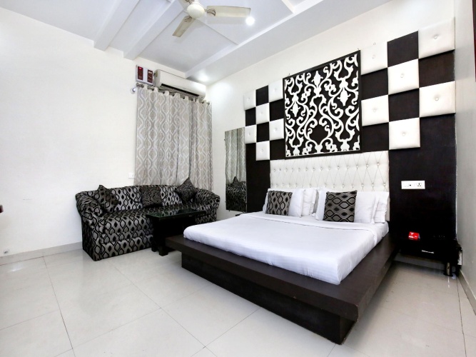 Classic Triple room