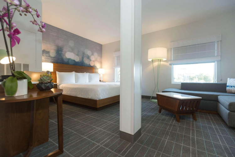 Cambria Hotel LAX