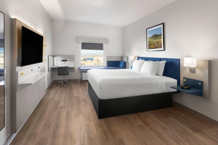 Double Suite