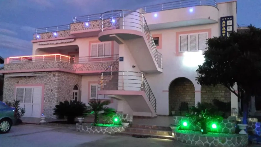 Apartment with balcony