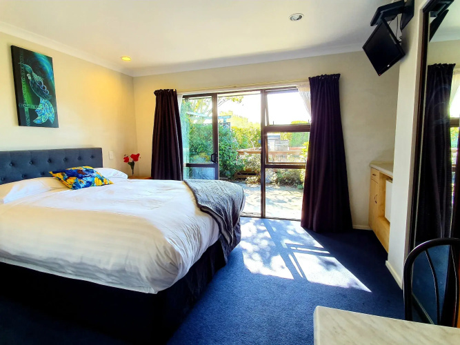 Ardara Lodge Bed & Breakfast