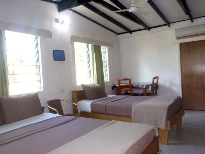 Rendezvous Surf Camp Fiji - Hostel