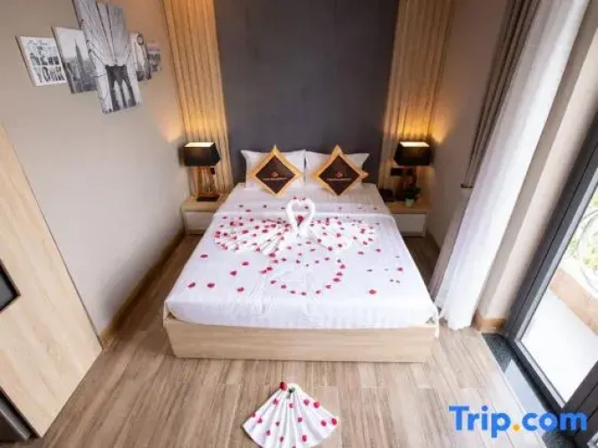 2 Bedrooms Double Apartment
