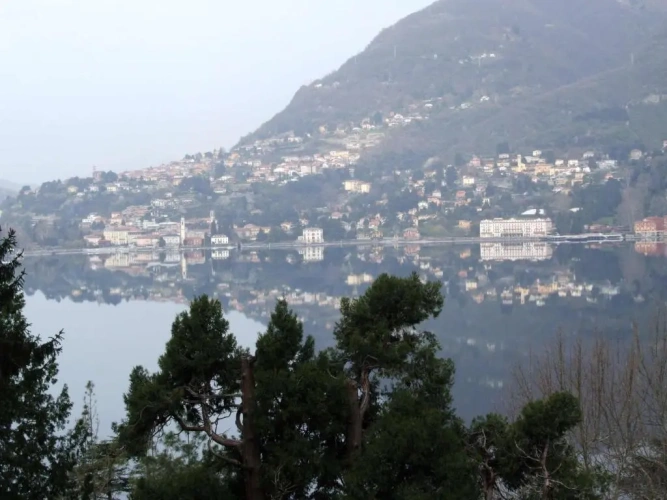 Standard Double room with lake view