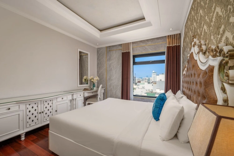 2 Bedrooms Apartment with balcony