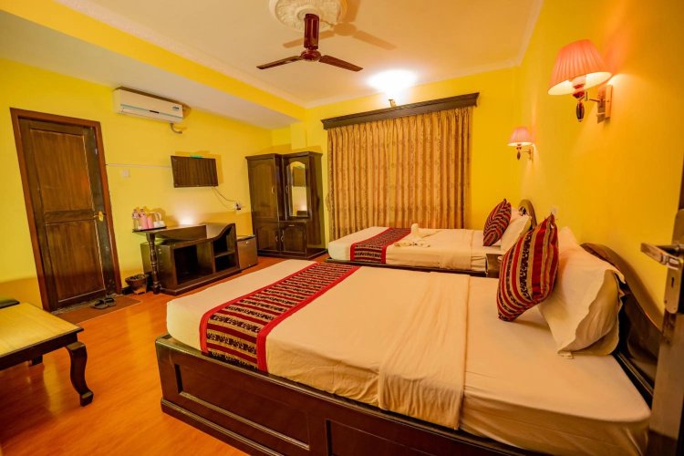 Hotel Bougainvillea