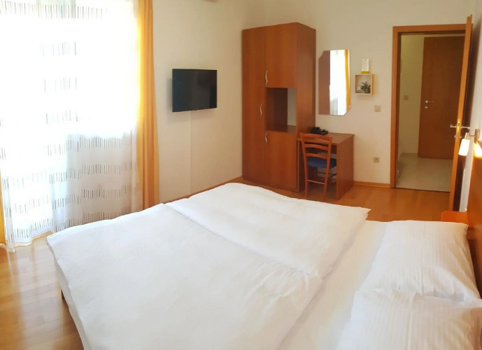 Pansion Villa Bok